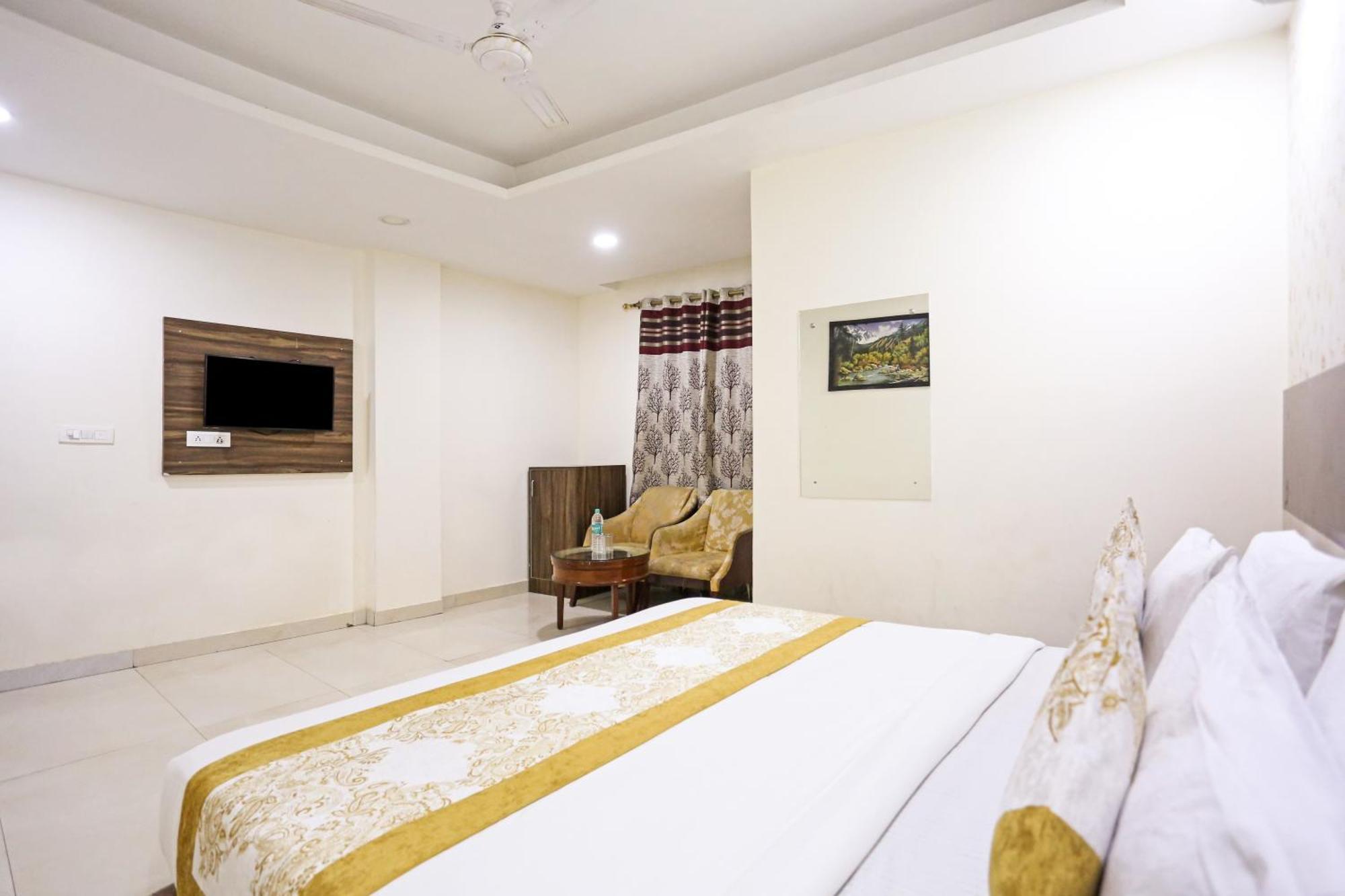 Hotel Happy Stay Delhi Airport Nova Deli Exterior foto
